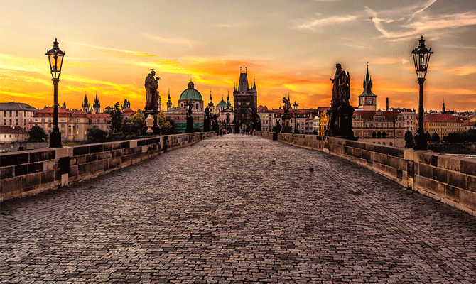 Que faire à Prague ? Le pont Charles, symbole de Prague