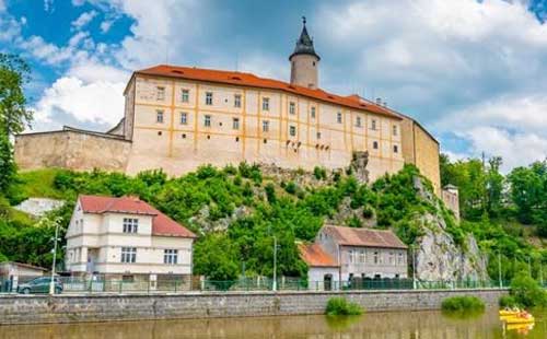château de ledec na sazavou, l'un des plus beaux chateaux en République Tchèque