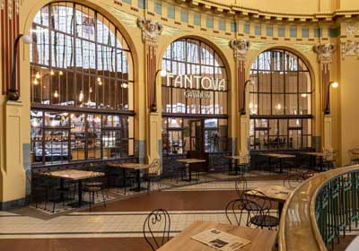 Fanta Café (Fantova kavárna Praha) : l'un des cafés de Prague niché dans un lieu inattendu